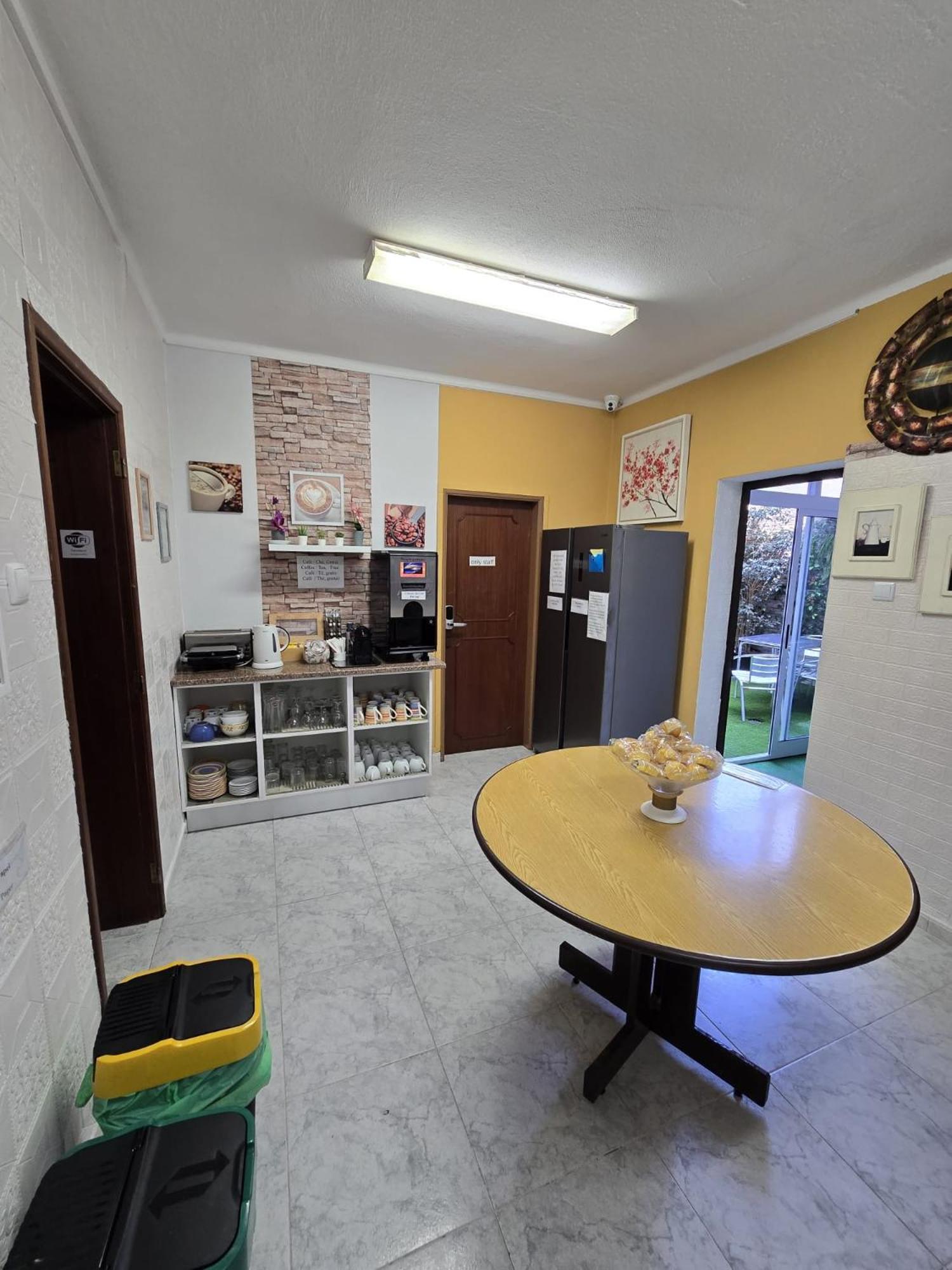 Hostel Sunny House Lagos Exteriér fotografie