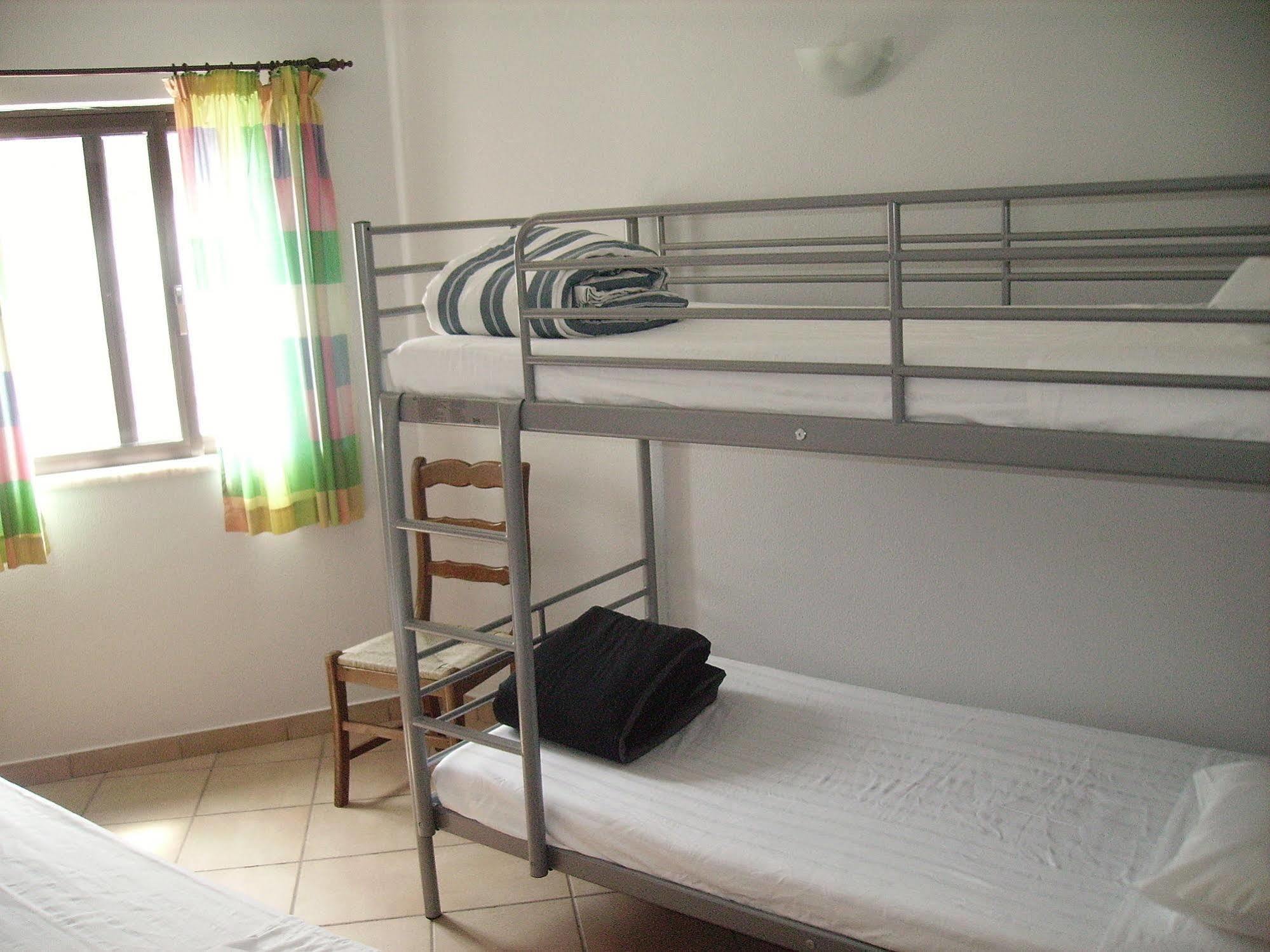 Hostel Sunny House Lagos Exteriér fotografie